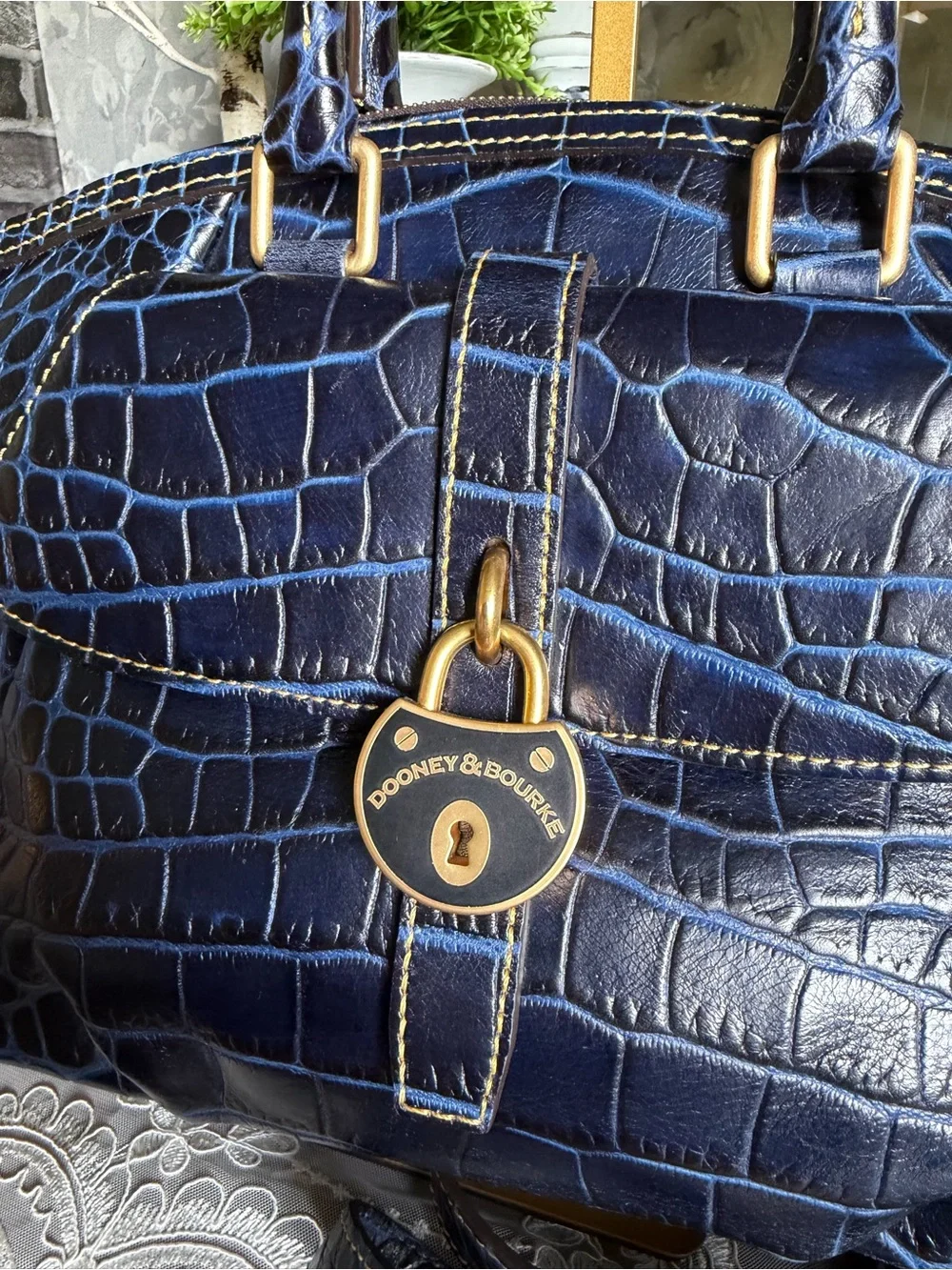 Dooney & Bourke dooney bourke